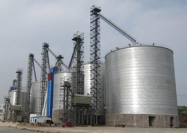 浙江大型钢板库构造参数及水泥储存质量